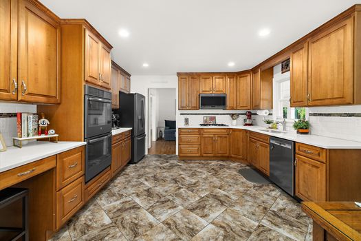 12-12 Kitchen_709 Elwood Ave-11