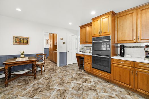 14-14 Kitchen_709 Elwood Ave-13