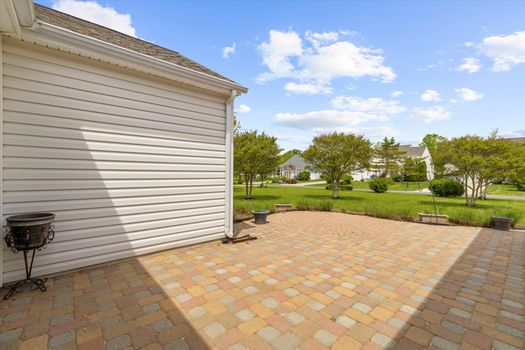 37-36 - Rear Paver Patio