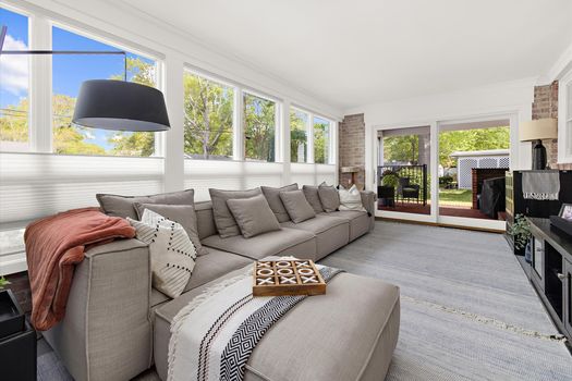 39-39 Porch_709 Elwood Ave-47