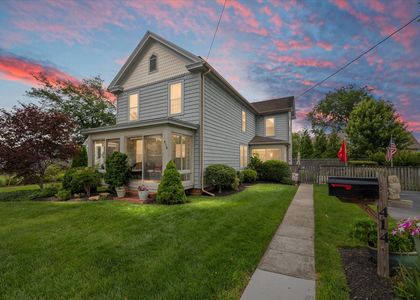 01-1-Front View_414 S Aurora St-Twilight