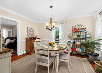 07-8-414 S Aurora St-12