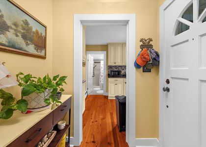 12-13-414 S Aurora St-17