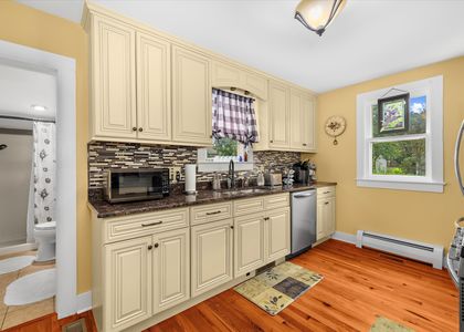 15-16-414 S Aurora St-7