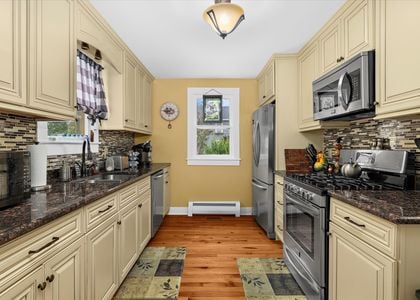 16-17-414 S Aurora St-8