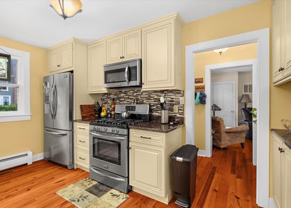 17-18-414 S Aurora St-9