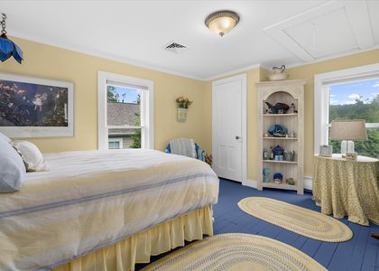 24-25-414 S Aurora St-27