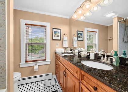 27-28-414 S Aurora St-30