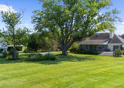 39-JMRealEstatePhotos_8698 Cummings Rd-44