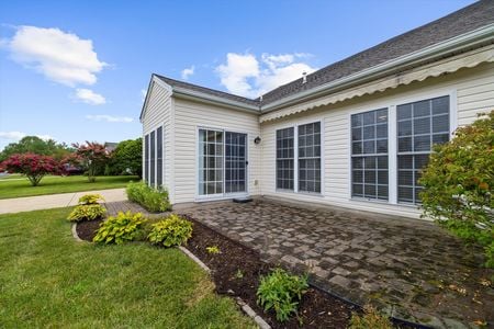 05-JMRealEstatePhotos_29744 Dustin Ave-5