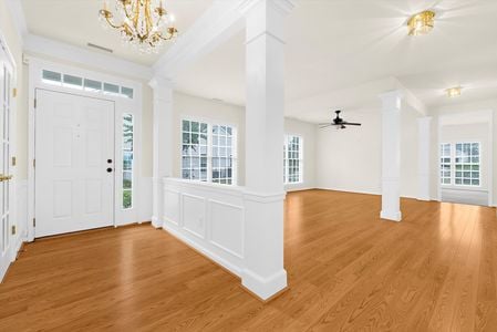 08-JMRealEstatePhotos_29744 Dustin Ave-8