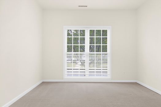 11-JMRealEstatePhotos_29744 Dustin Ave-11
