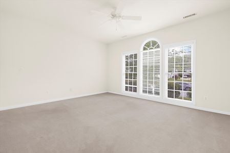 21-JMRealEstatePhotos_29744 Dustin Ave-21