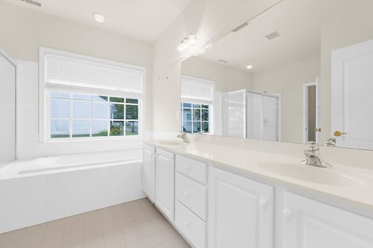 24-JMRealEstatePhotos_29744 Dustin Ave-24