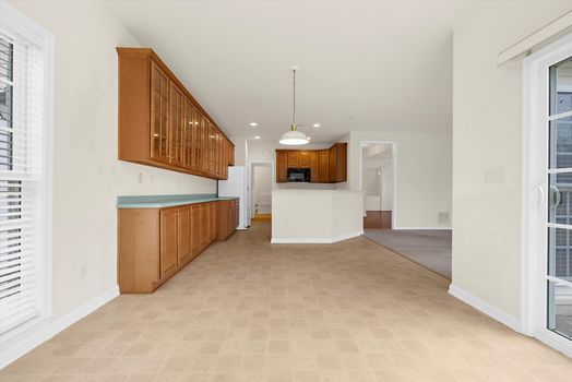 35-JMRealEstatePhotos_29744 Dustin Ave-34
