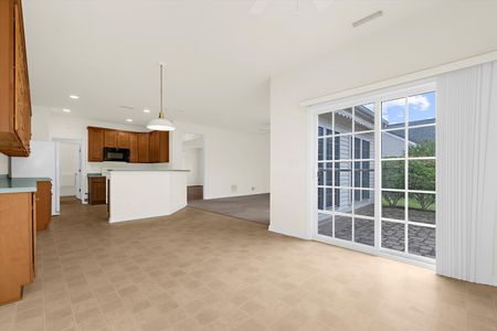 36-JMRealEstatePhotos_29744 Dustin Ave-35