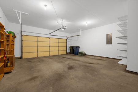 42-JMRealEstatePhotos_29744 Dustin Ave-41