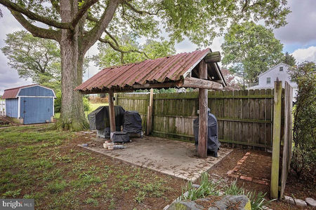 85c5e9b3007b087106116cf0cc4c70bf-uncropped_scaled_within_1536_1152