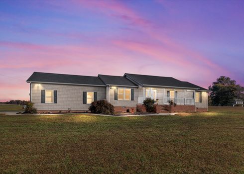 01-JMRealEstatePhotos_25946 Garey Rd_Twilight