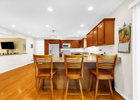 18-JMRealEstatePhotos_25946 Garey Rd_17