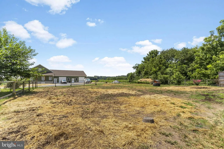 9ef903042d0f34879800367a609b39dcl-m3194399205rd-w1280_h960