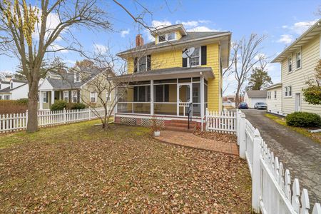 04-JMRealEstatePhotos_315 Dutchmans Ln - 3