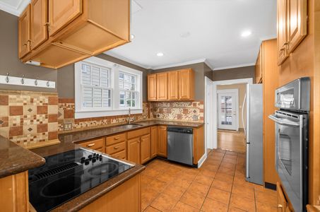 19-JMRealEstatePhotos_315 Dutchmans Ln - 18