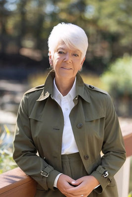 Leslie Stevenson