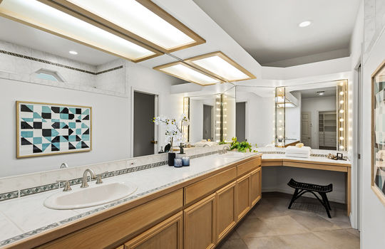 primary bathroom 1