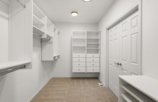 primary bedroom closet 1