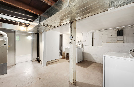 laundry room 1