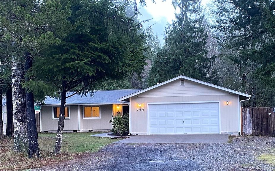 500 E Mikkelsen Rd, Shelton, WA 98584