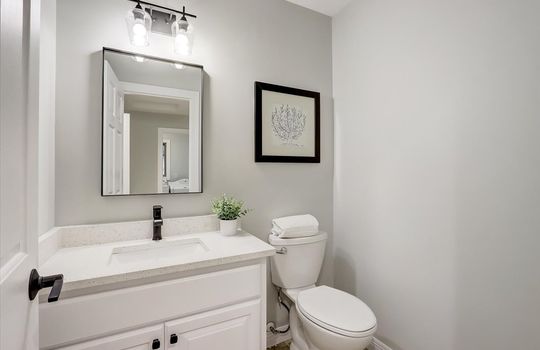 24-Susan Ln-048