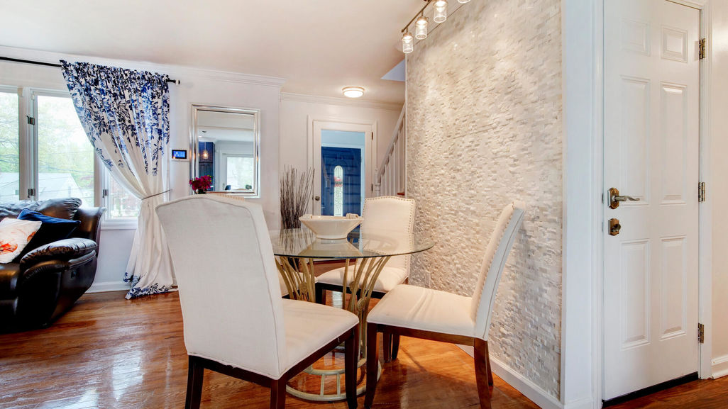 11 Byrne Mawr Rd -Dining room 2