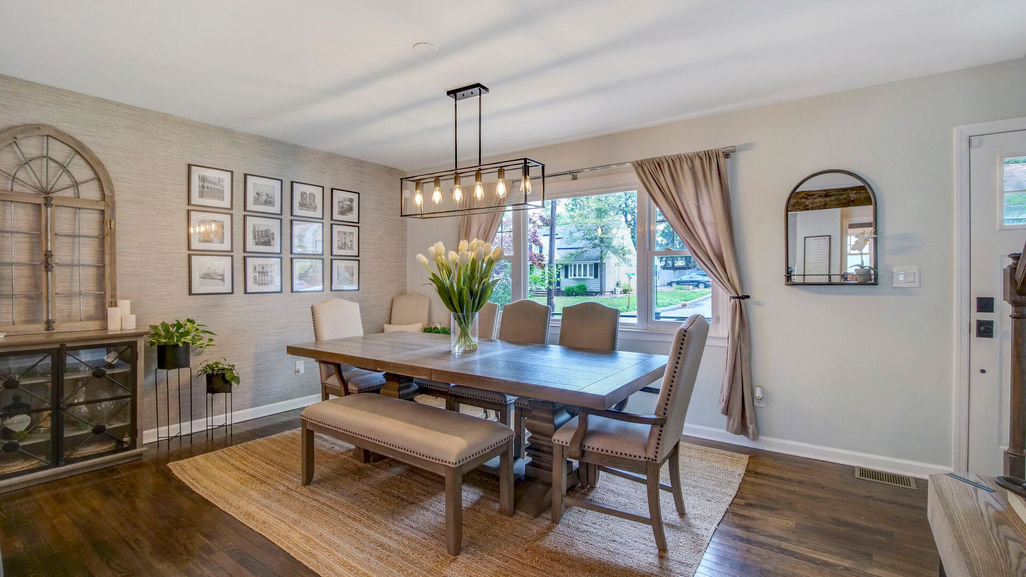 25 Seaman Rd -Dining Room
