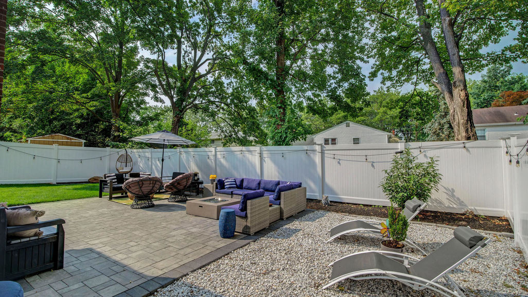 25 Seaman Rd -backyard 1