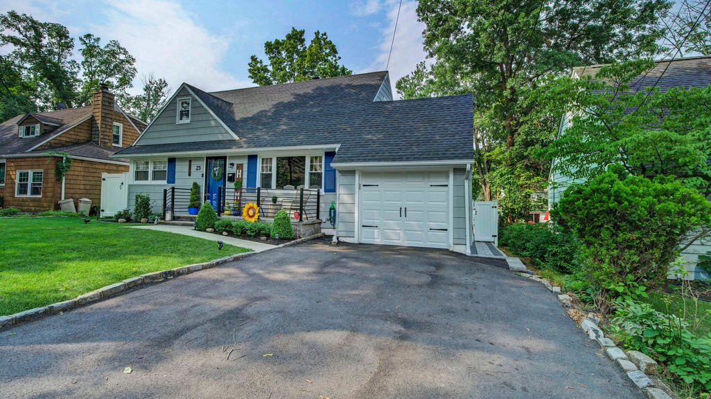 25 Seaman Rd front with Garage