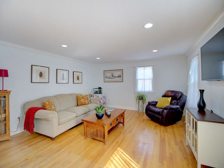 44 White Birch Rd Morris-Family Room 1