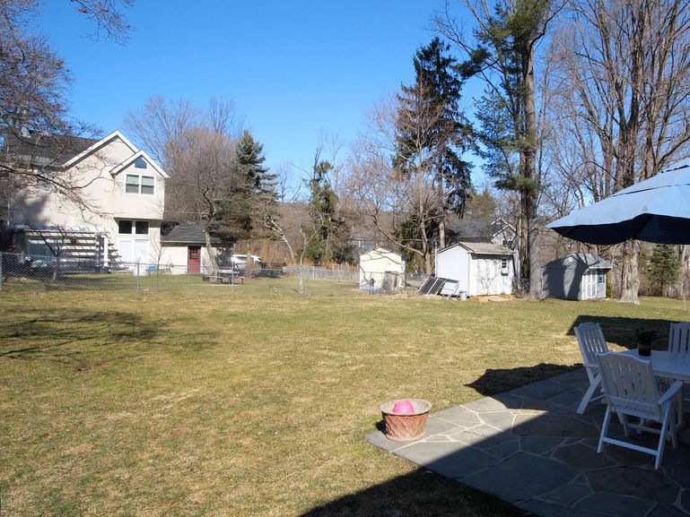 44 White Birch Rd Morris-Yard 2