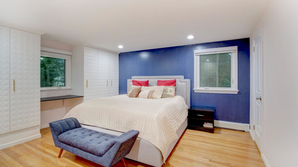 79 N Mitchell Ave Livingston-Master Bedroom