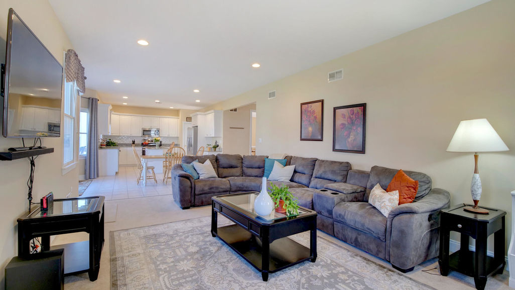 Family room 2 with kitchen