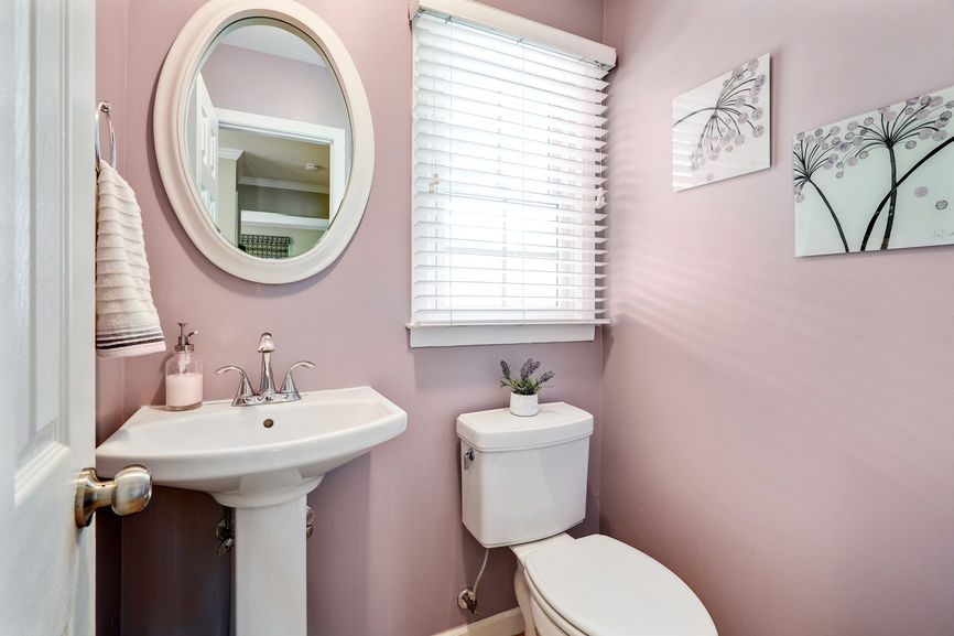 Powder room 1st floor