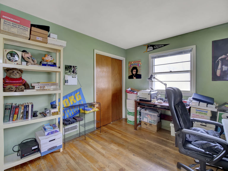 bedroom 2b low resolution