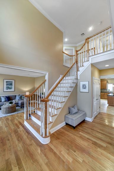 foyer and living room HD