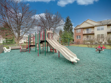 30 Gracie Rd East Hanover NJ-large-024-025-Neighborhood-1335×1000-72dpi