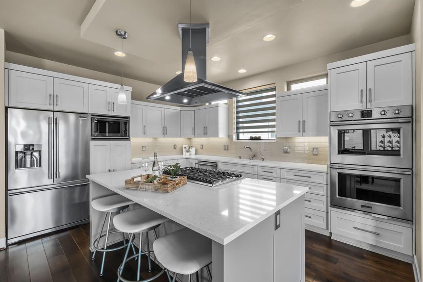 Elegant modern kitchen in Bend Oregon home