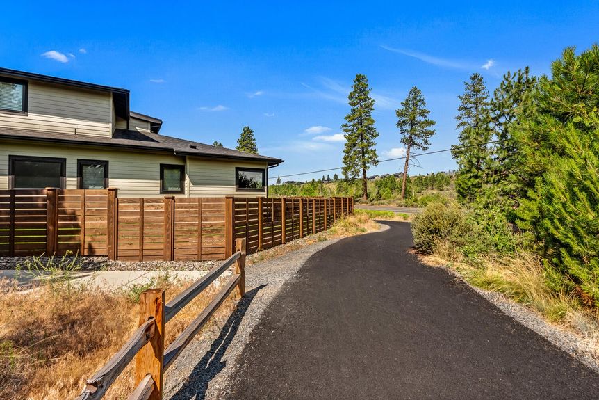 19293 SW Marshmallow Pl Lodges at Bachelor View Bend OR1