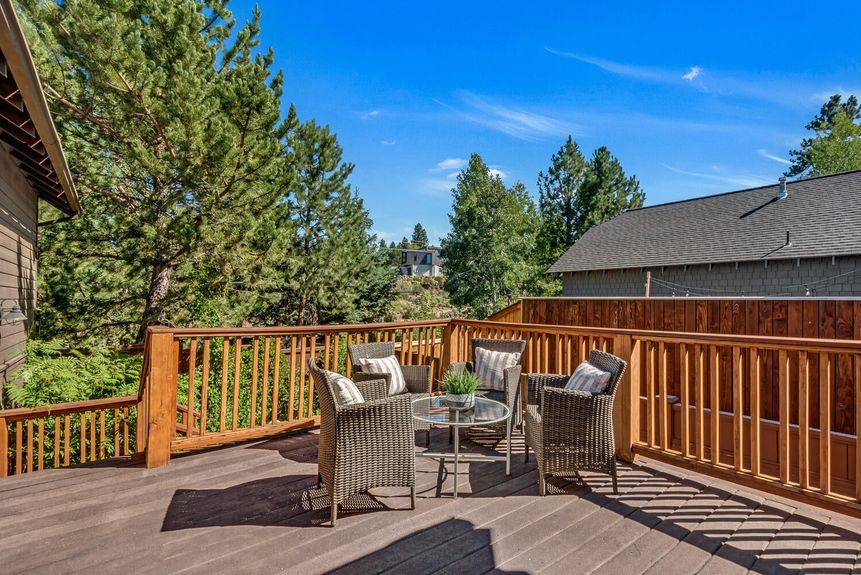 19394 SW Laurelhurst Way Bend Oregon Westside Home Tiffany Vasquez 10