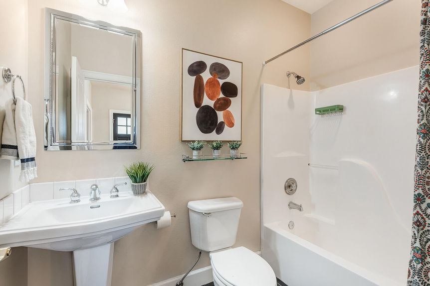 19394 SW Laurelhurst Way Bend Oregon Westside Home Tiffany Vasquez 11