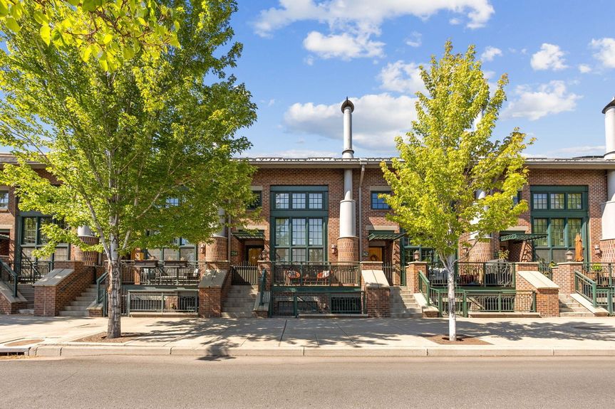 Exterior view of a beautiful brownstone townhouse at 974 SW Industrial Way, Bend